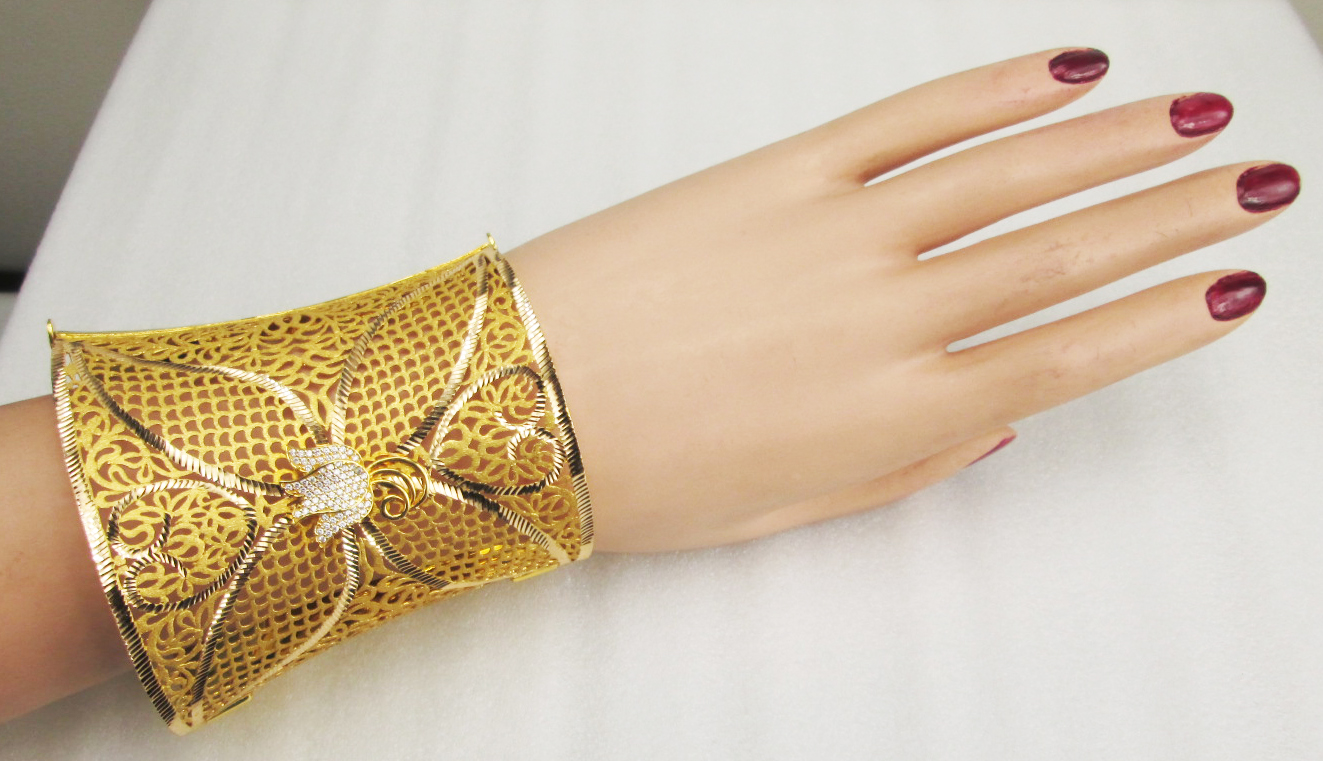 Vintage 14k Yellow Gold Fancy Link Wide Bracelet – Exeter Jewelers