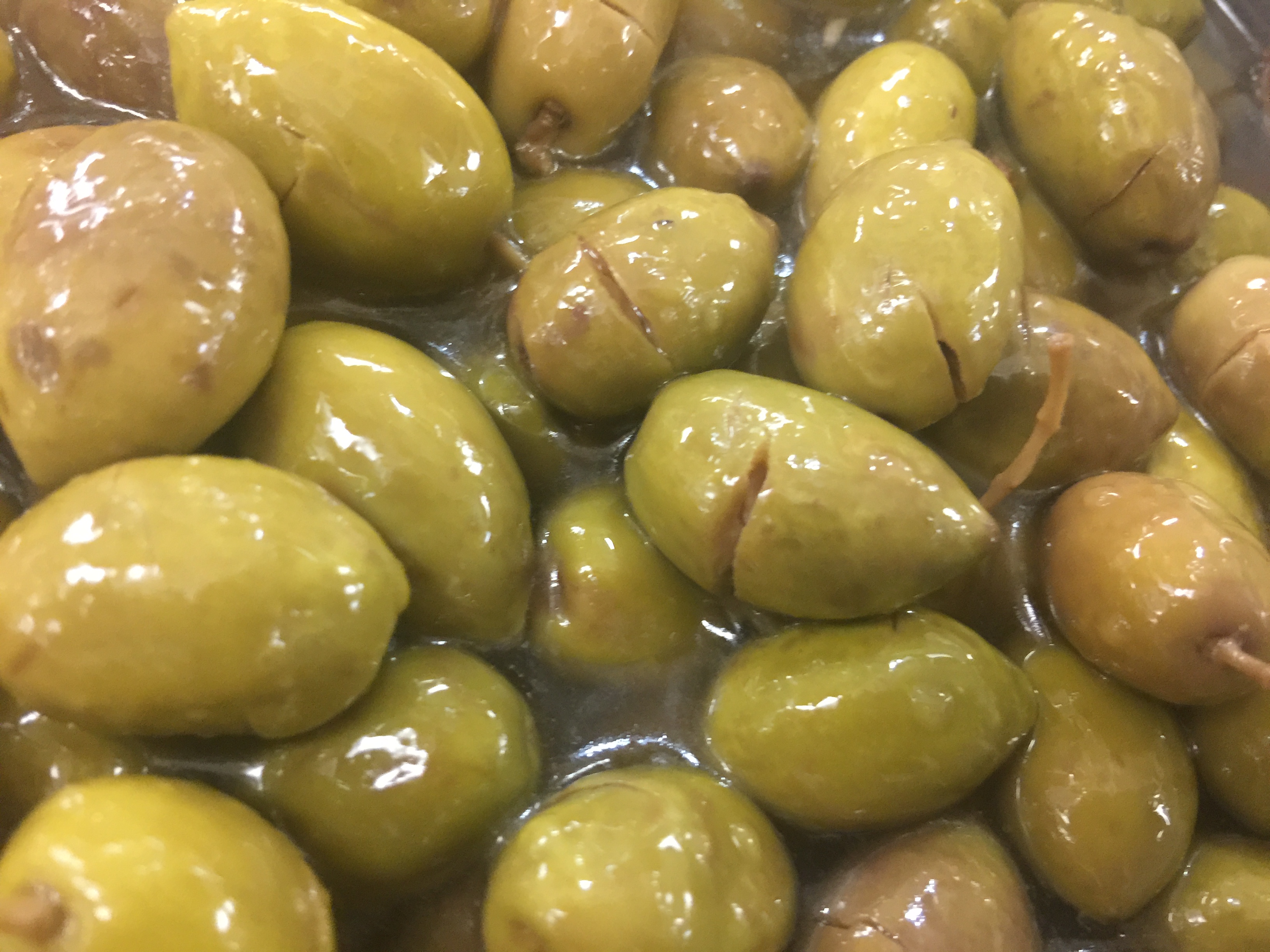 Nouri's Green Jumbo Lebanese Olives - Nouri Brothers